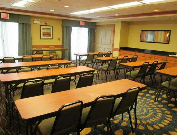 Holiday Inn Express & Suites Chicago West-Roselle by IHG hotel detail image 4