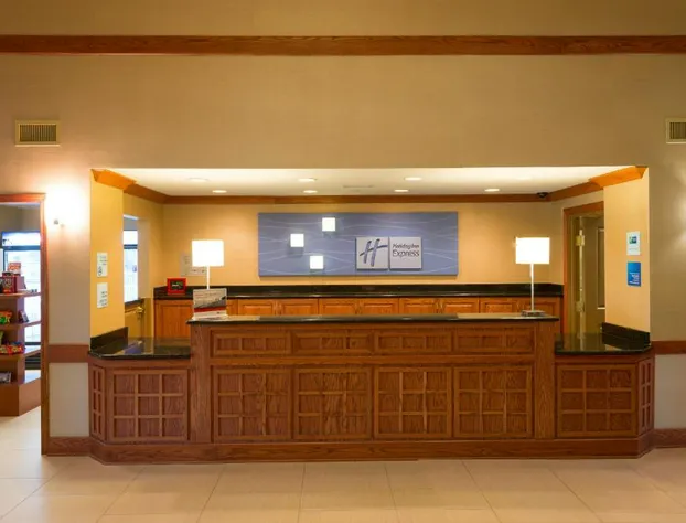 Holiday Inn Express & Suites Chicago West-Roselle by IHG hotel detail image 4