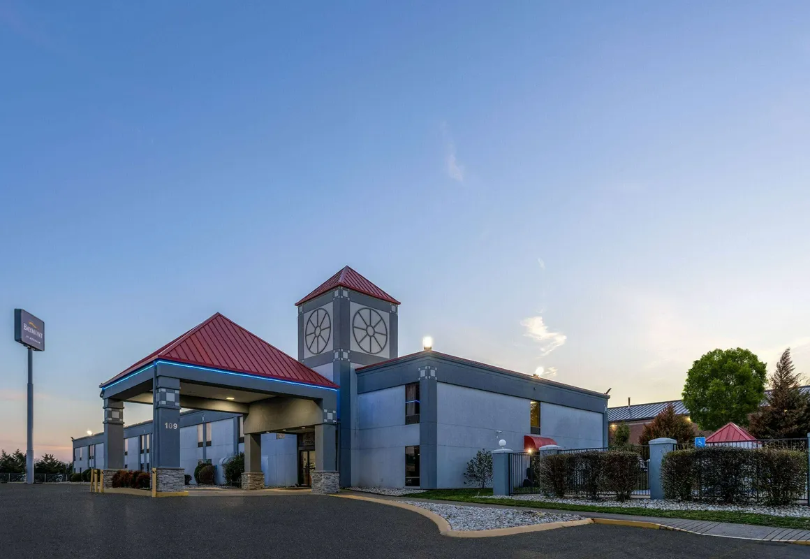 Baymont by Wyndham La Vergne/Nashville I-24 East hotel hero