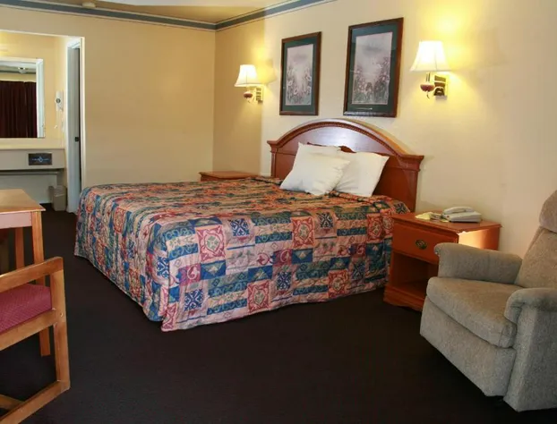 Claremore Motor Inn hotel detail image 2