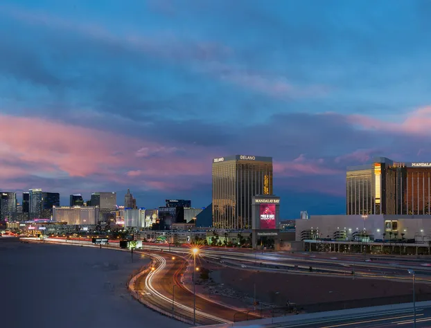 Staybridge Suites: Las Vegas - Stadium District by IHG hotel detail image 3