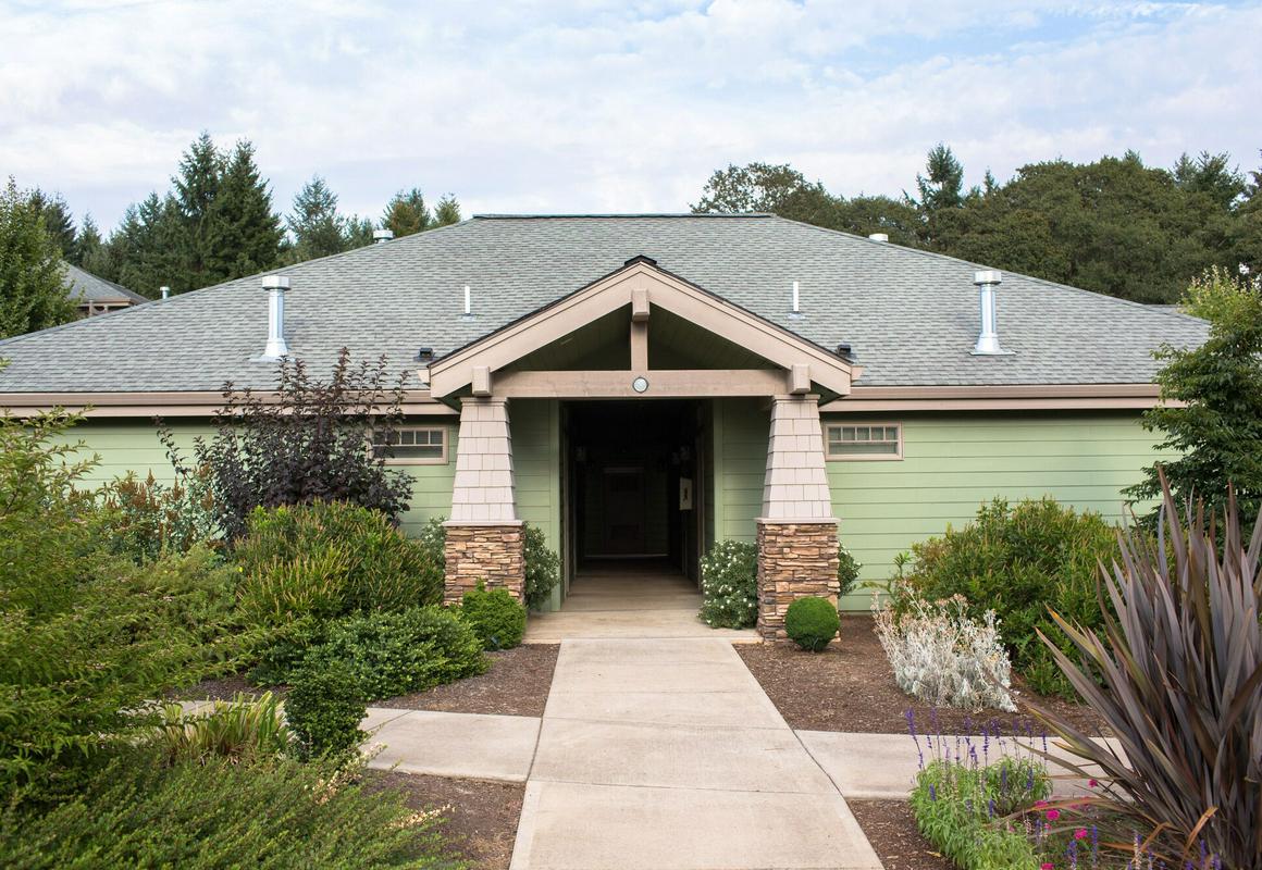 Oregon Garden Resort hotel hero
