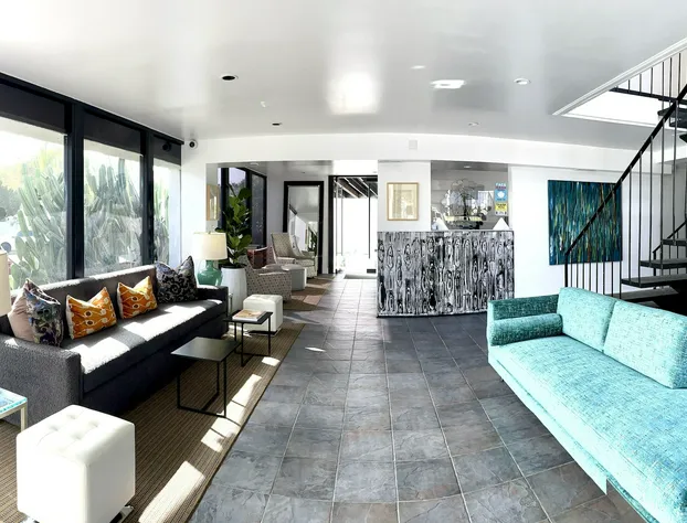 Park Plaza Lodge Hotel hotel detail image 1