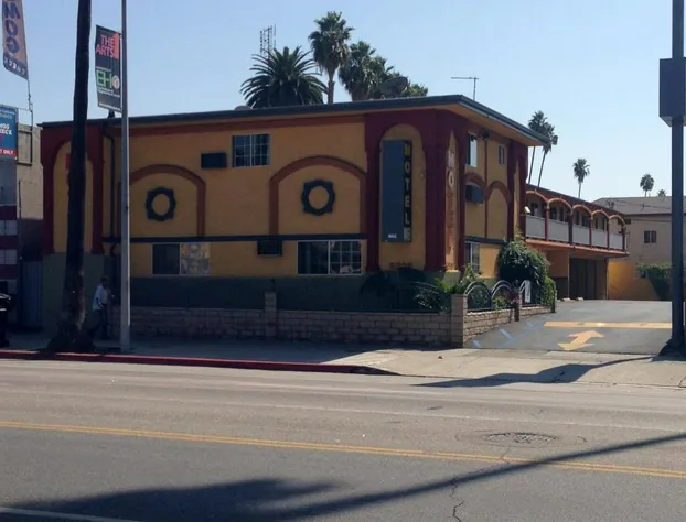 Economy Inn Hollywood hotel detail image 4