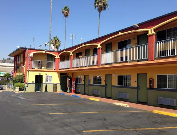 Economy Inn Hollywood hotel detail image 3