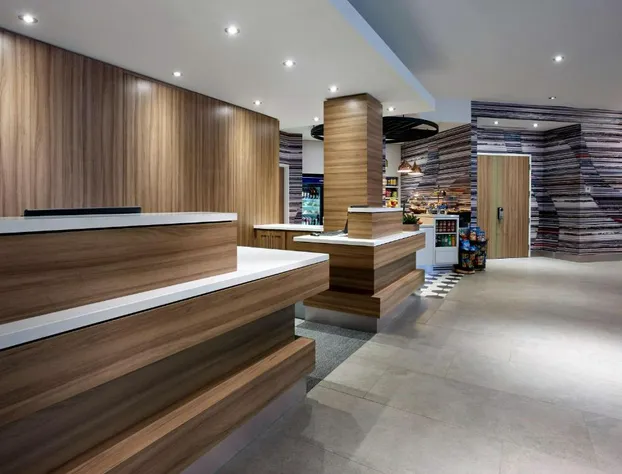 Hilton Garden Inn Toronto Airport hotel detail image 2