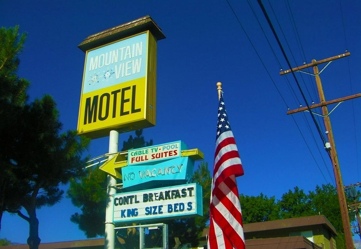 Mountain View Motel hotel hero