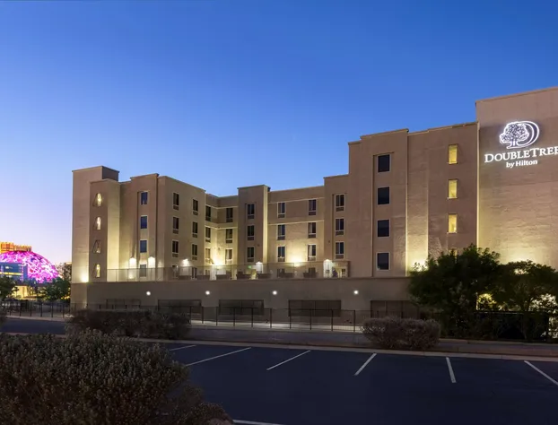 DoubleTree by Hilton Las Vegas East Flamingo hotel detail image 1