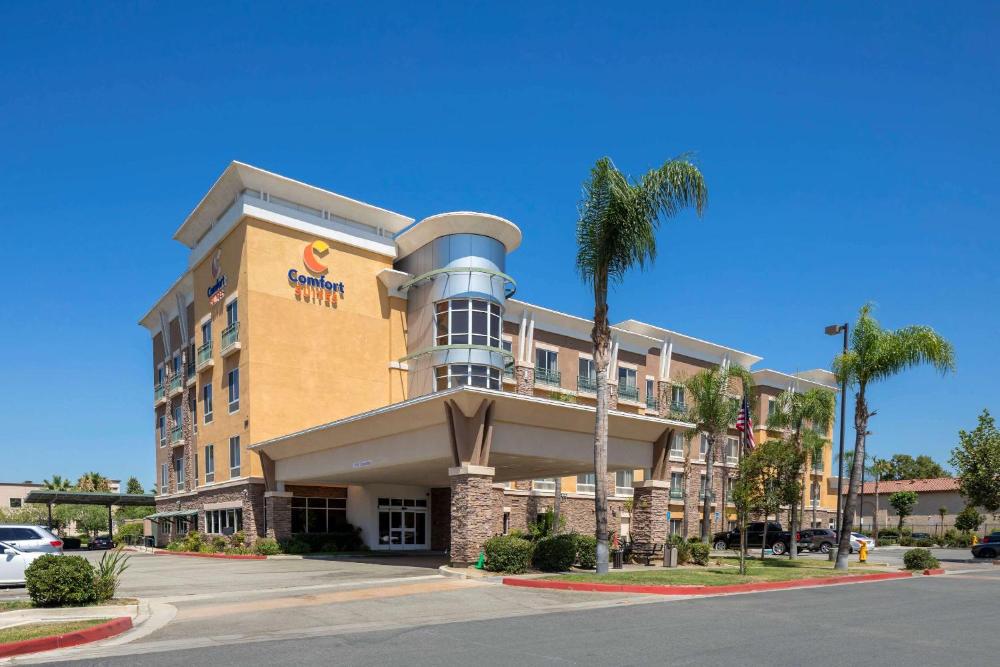 Comfort Suites Ontario Airport Convention Center hotel hero