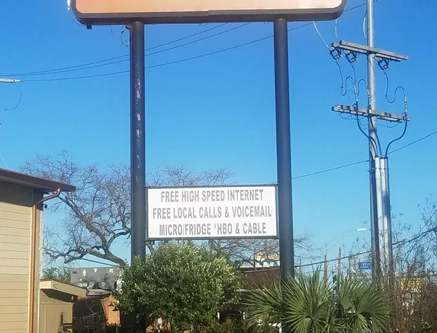 Regency Inn - Fort Sam Houston hotel detail image 3