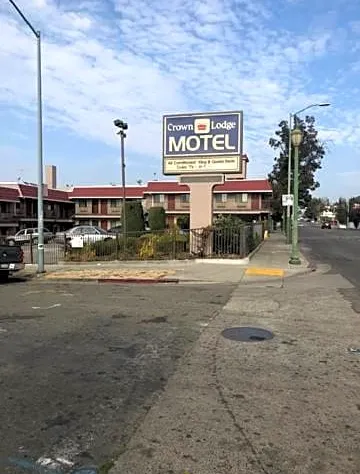Crown Lodge Motel Oakland hotel detail image 2