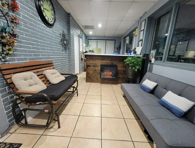 Homelodge hotel detail image 3