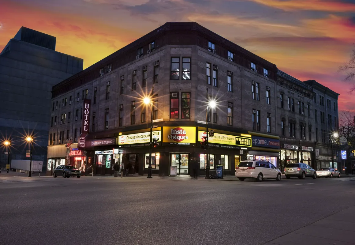 Hotel Abri du Voyageur hotel hero