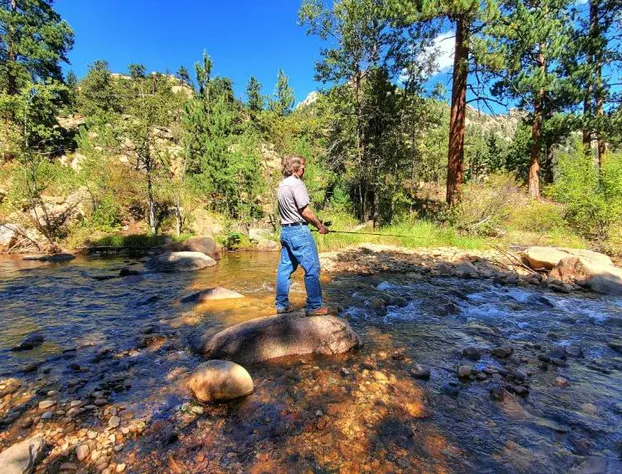 Inn on Fall River & Fall River Cabins hotel detail image 4