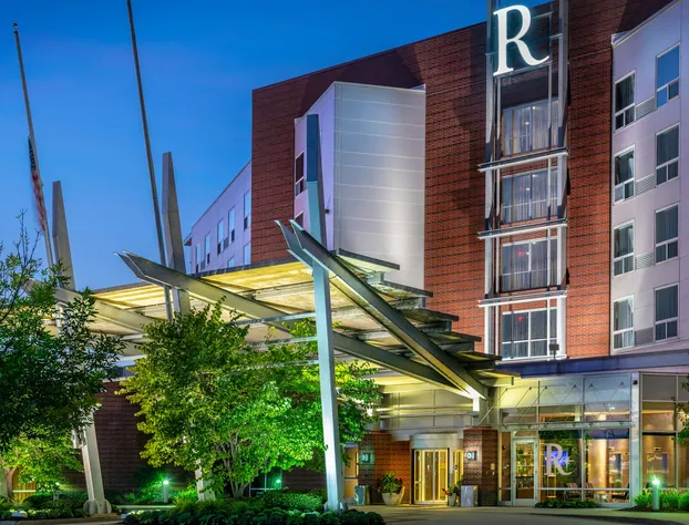 Renaissance by Marriott Boston Patriot Place Hotel hotel detail image 2