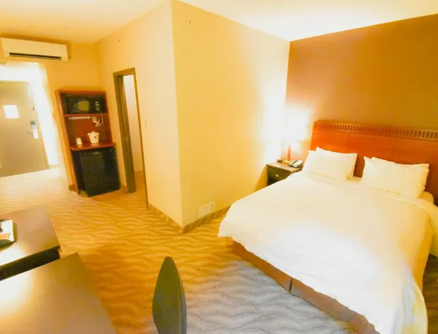 Canad Inns Destination Centre Garden City hotel detail image 4