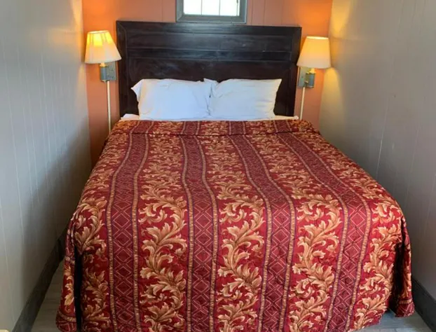 Stadium View Inn hotel detail image 4