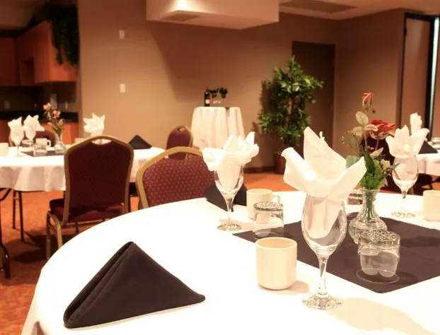 Coast Grimshaw Hotel & Suites hotel detail image 2