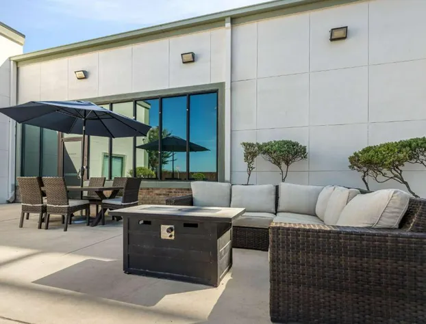 Best Western Plus Lackland Hotel & Suites hotel detail image 4