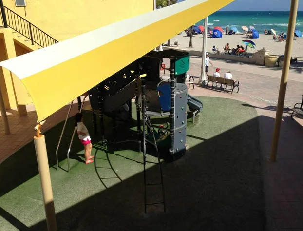 La Terrace Oceanfront hotel detail image 2