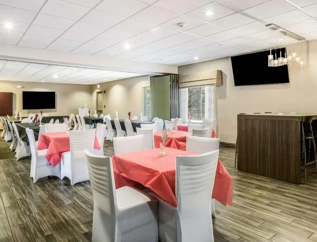 Sleep Inn & Suites Hiram - Atlanta Northwest hotel detail image 3