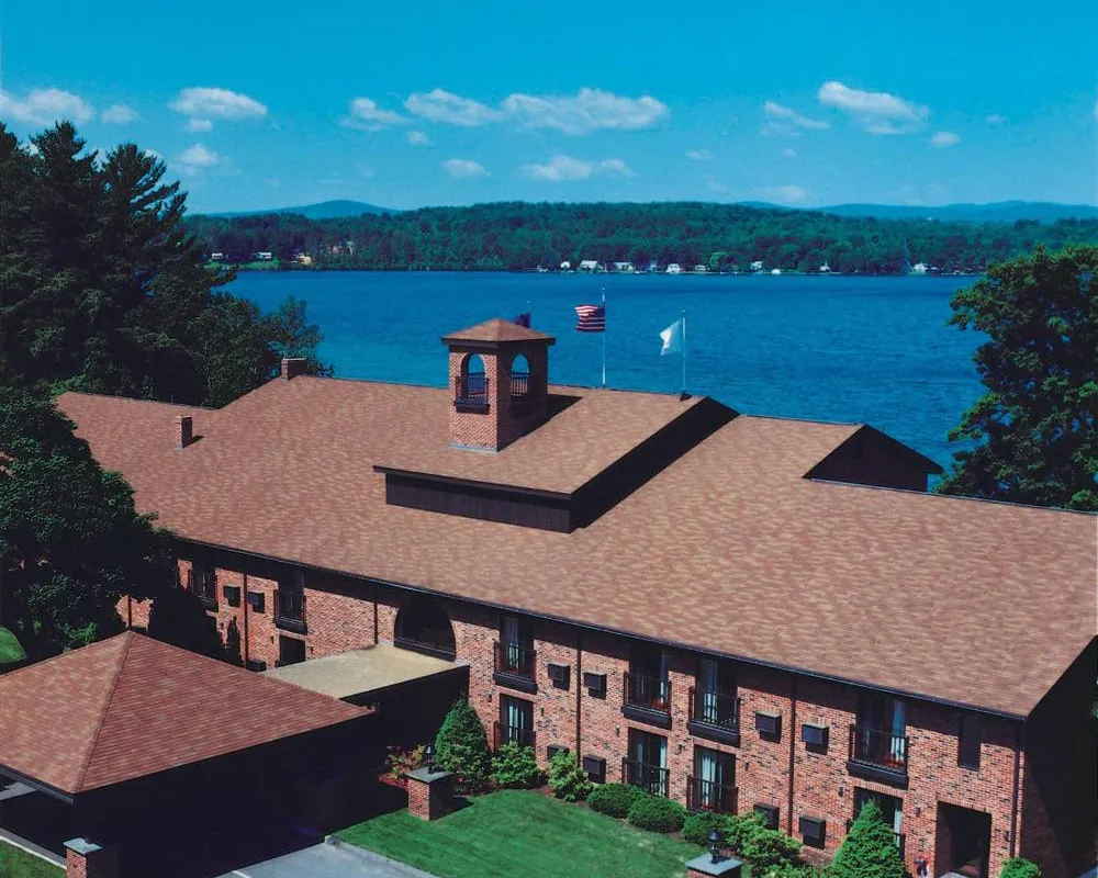 The Margate Resort on Lake Winnipesaukee hotel hero