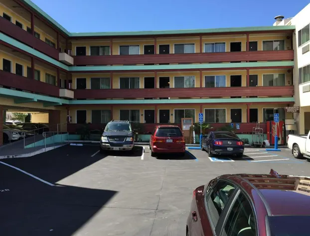 Motel Capri hotel detail image 4