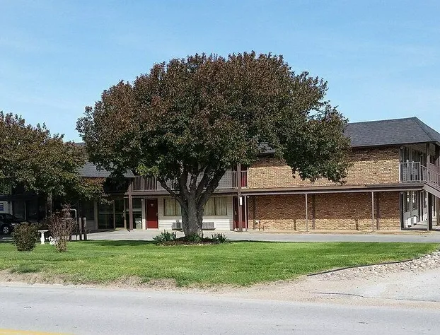 Home-Towne Lodge hotel detail image 2