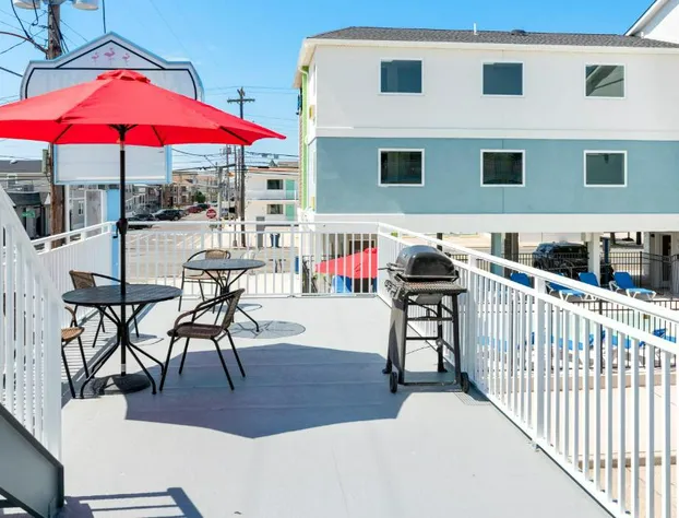 Tropicana Motel hotel detail image 2