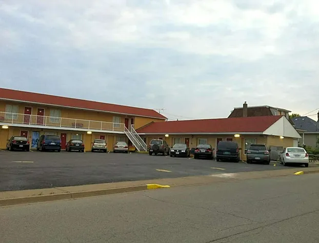 Scottish Inn Near the Falls and Casino hotel detail image 1