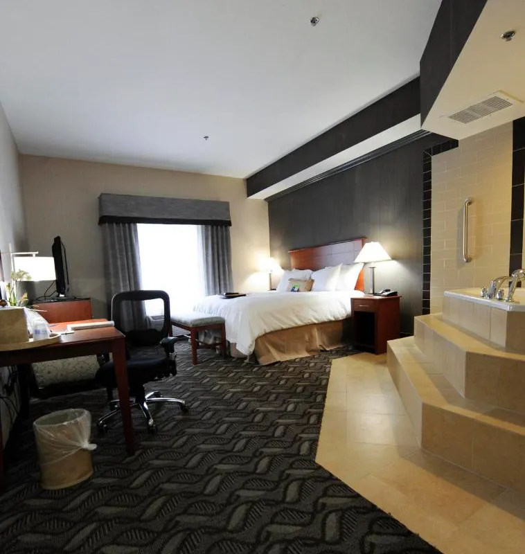 Hampton Inn & Suites Craig hotel hero