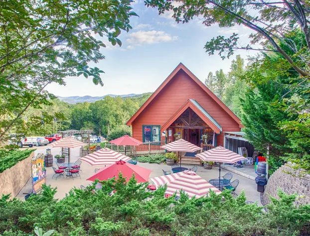 Paradise Hills, Winery Resort & Spa hotel detail image 1