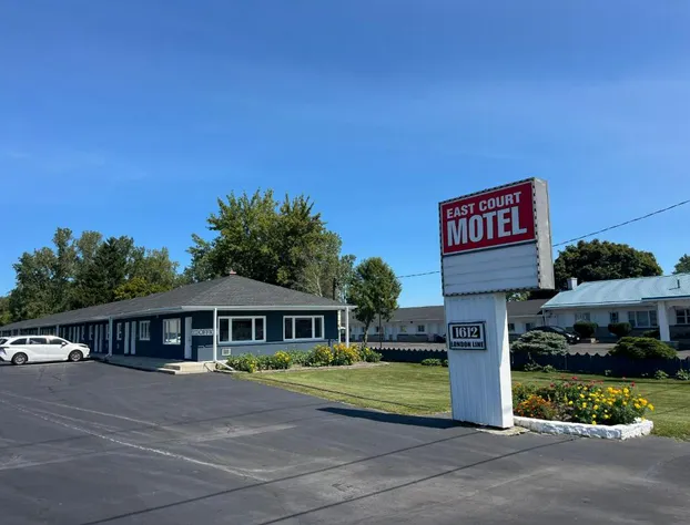 East Court Motel hotel detail image 1