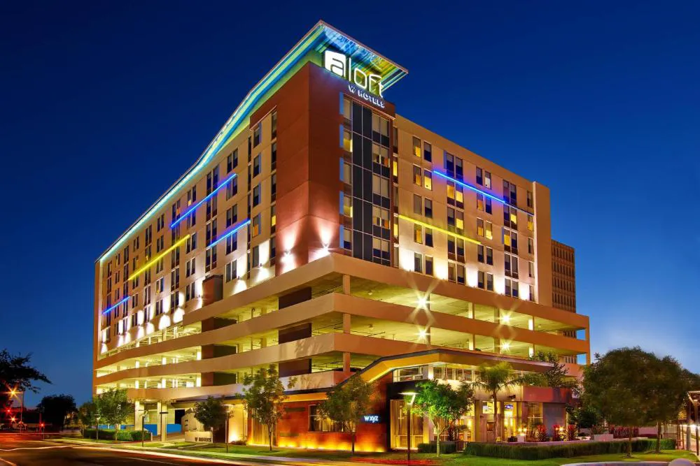 Aloft Houston by the Galleria hotel hero