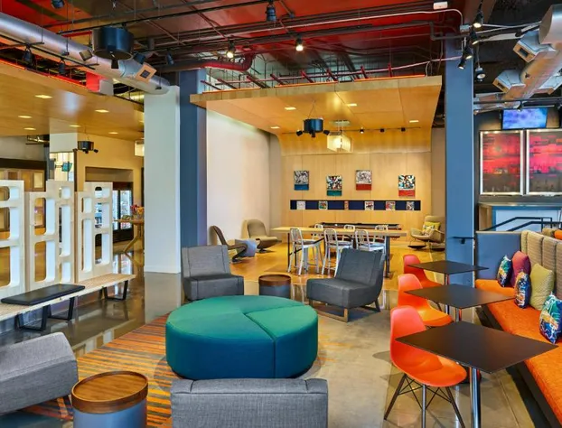 Aloft Houston by the Galleria hotel detail image 4