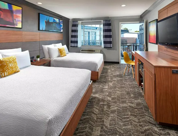 Studio Inn and Suites at Promenade Downey hotel detail image 3