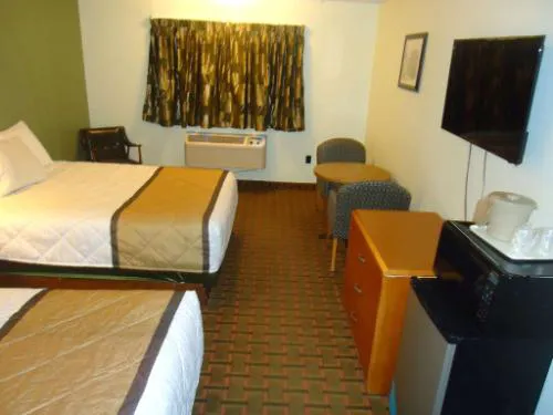 Knights Inn Paxinos hotel detail image 3