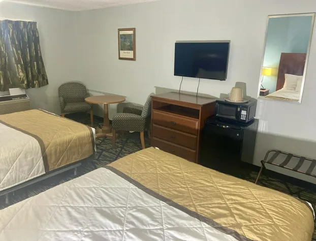 Knights Inn Paxinos hotel detail image 4