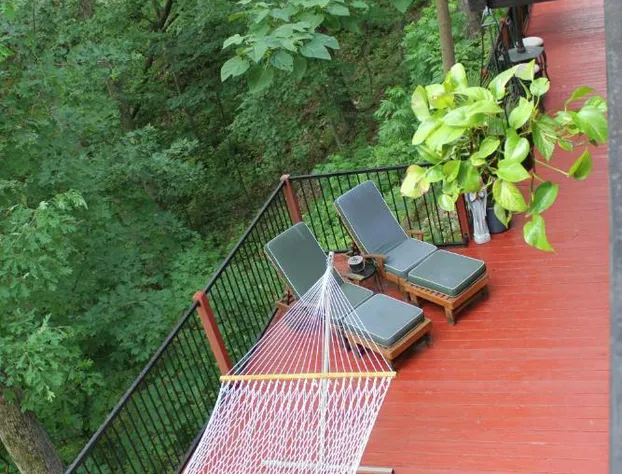 Brydan Suites hotel detail image 2