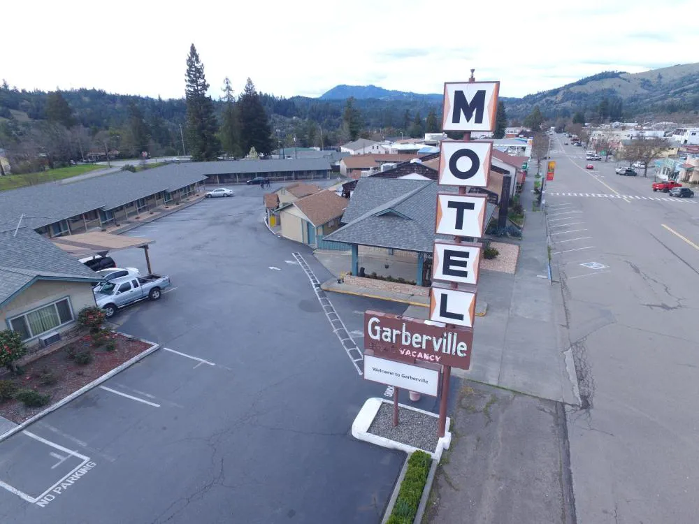 Motel Garberville hotel hero