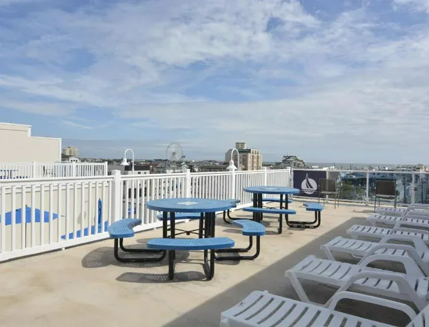 Biscayne Suites hotel detail image 3