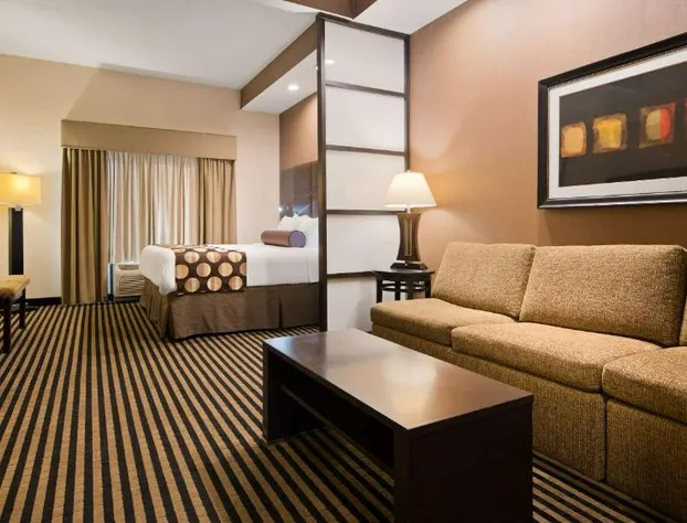 Sonesta Essential Indianapolis Airport hotel detail image 3