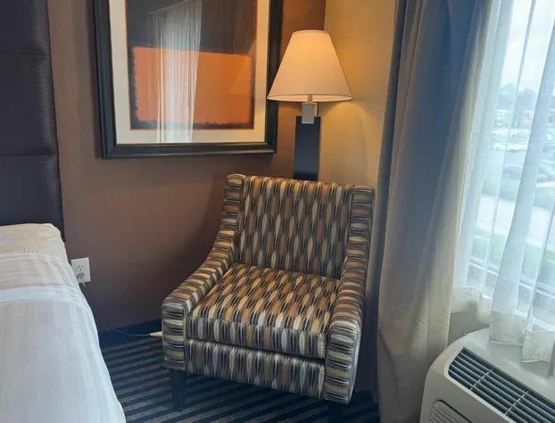 Sonesta Essential Indianapolis Airport hotel detail image 4