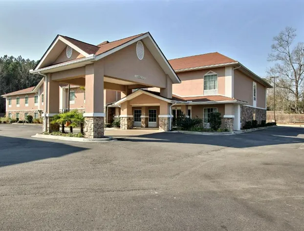 Magnolia Inn & Suites hotel detail image 2