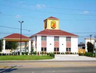 Super 8 by Wyndham Rosenberg TX hotel detail image 1