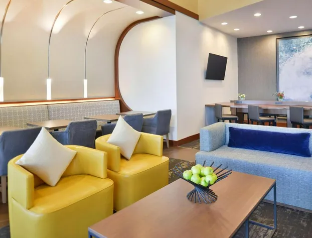 Hyatt Place Garden City hotel detail image 2