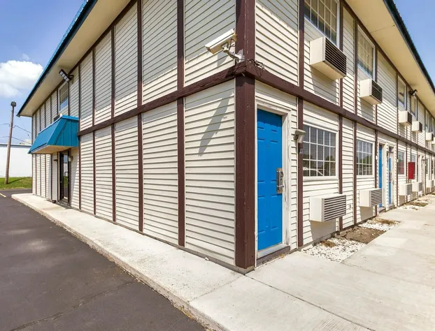 Motel 6 Rossford, OH hotel detail image 2