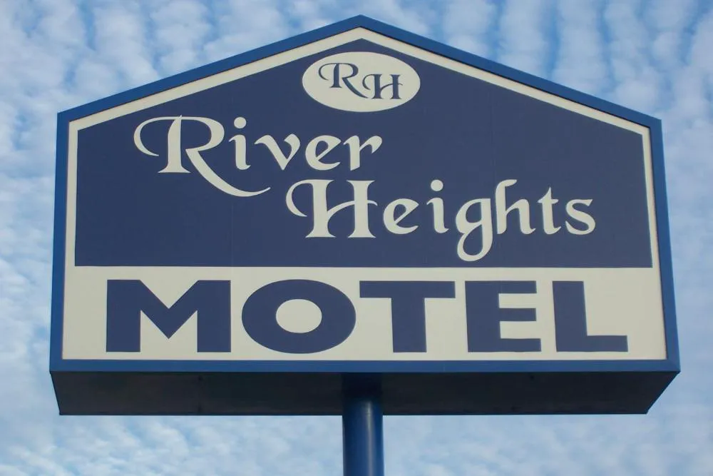 River Heights Motel hotel hero