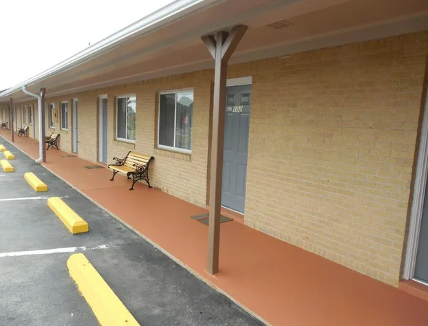 River Heights Motel hotel detail image 3