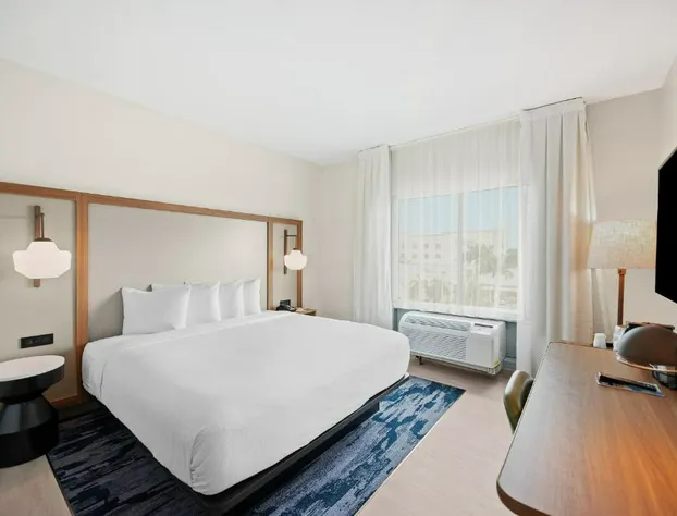 Fairfield Inn & Suites Fort Lauderdale Airport-Cruise Port hotel detail image 2